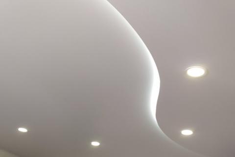 Многоуровневый потолок